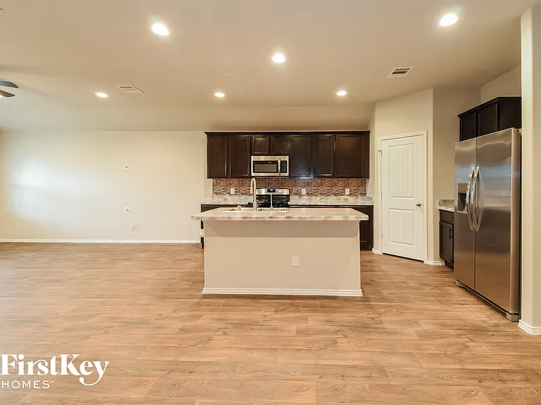 3919 Egyptian Goose Ct — Photo 3