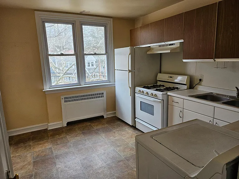 368 E Gorgas Ln #2 — Photo 1