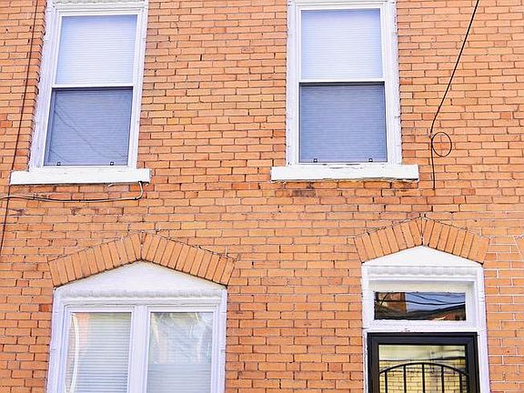 4th image of 338 W Woodlawn St