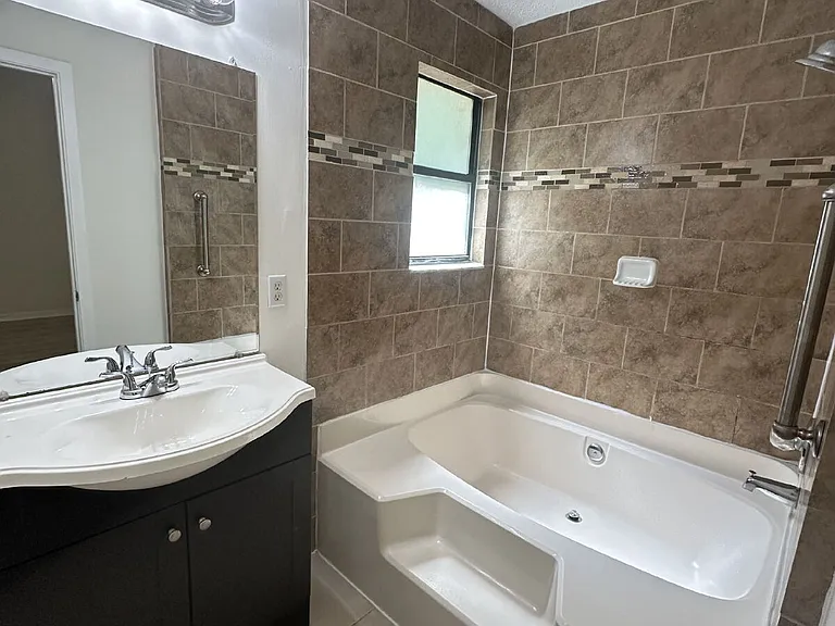 4790 Cinnamon Fern Dr — Photo 8