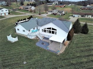 3610 Maplecraft Dr, Dresden, OH 43821