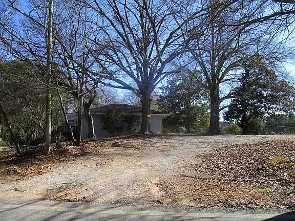 3rd image of 46 Russell Braden Rd