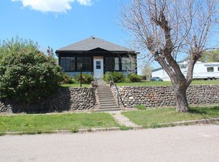 117 2nd St S, Cascade, MT 59421