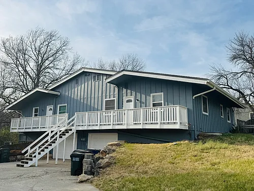 1303 Randall Rd Photo 1