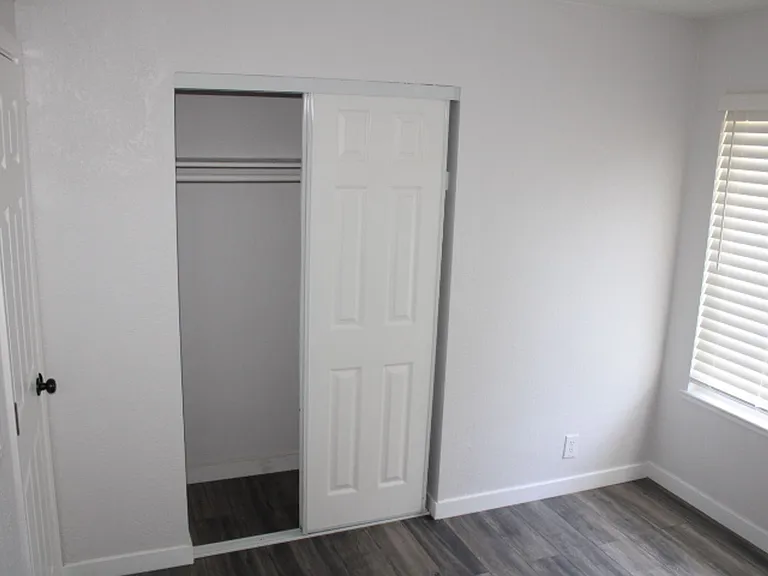 130 Aster Ct — Photo 7