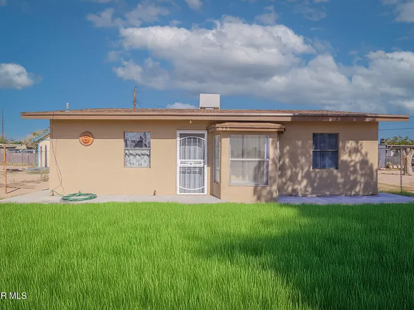 611 Delhi Dr, Socorro, TX 79927