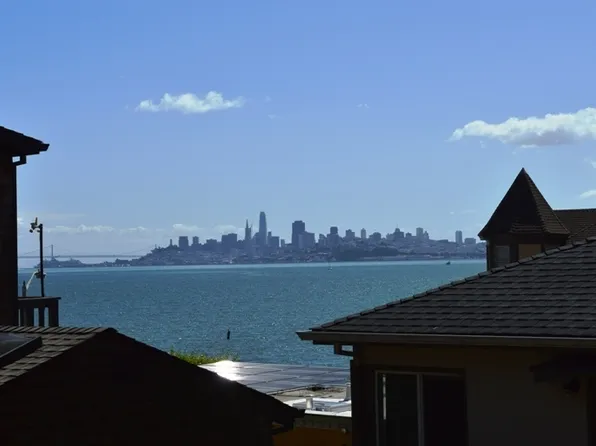 Rich212, 212 Richardson St #1, Sausalito, CA 94965