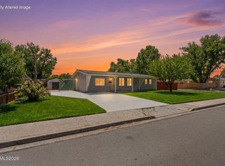 1013 Greenbrae Dr, Sparks, NV 89431