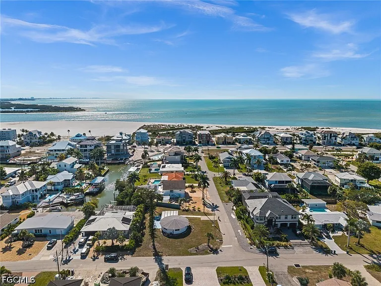 190 Tarpon Rd — Photo 1