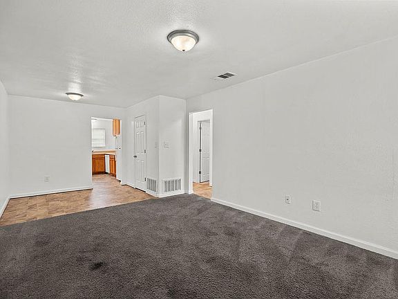 2nd image of 802 Stetson Ave #804