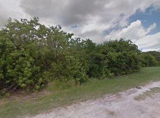 2323 Lady Claire St, Rockport, TX 78382