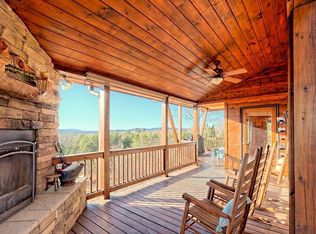 25 White Eagle Trl, Mineral Bluff, GA 30559