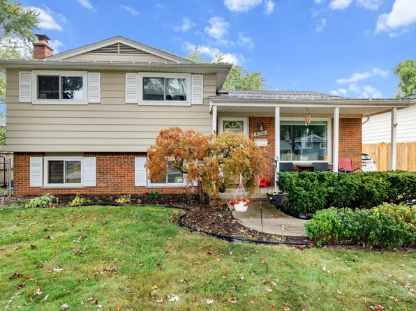 31712 Saint Margaret St, Saint Clair Shores, MI 48082