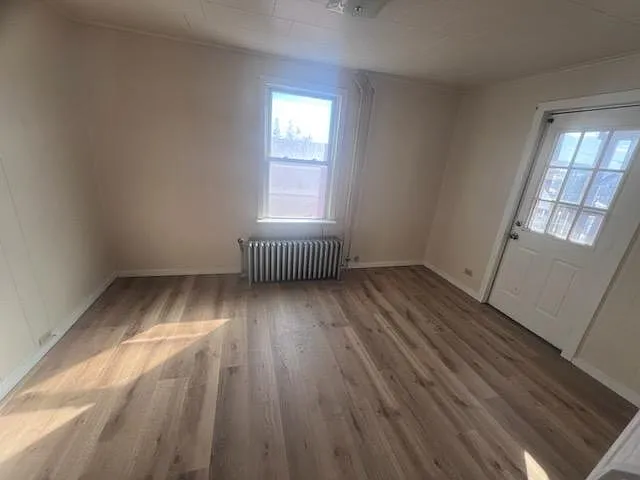 293 E Main St #6