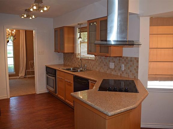 5th image of 7031 Lacy Hill Dr