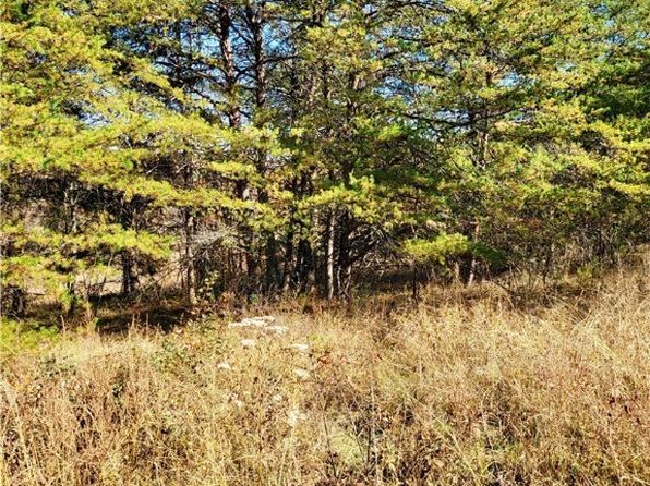 9105 Cain Ridge Rd, Leon, WV 25123
