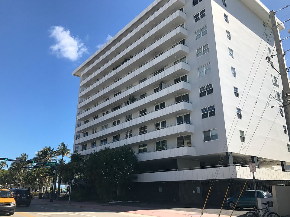 1st image of 465 Ocean Dr APT 426