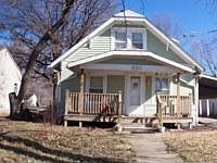 1st image of 620 Woodland St