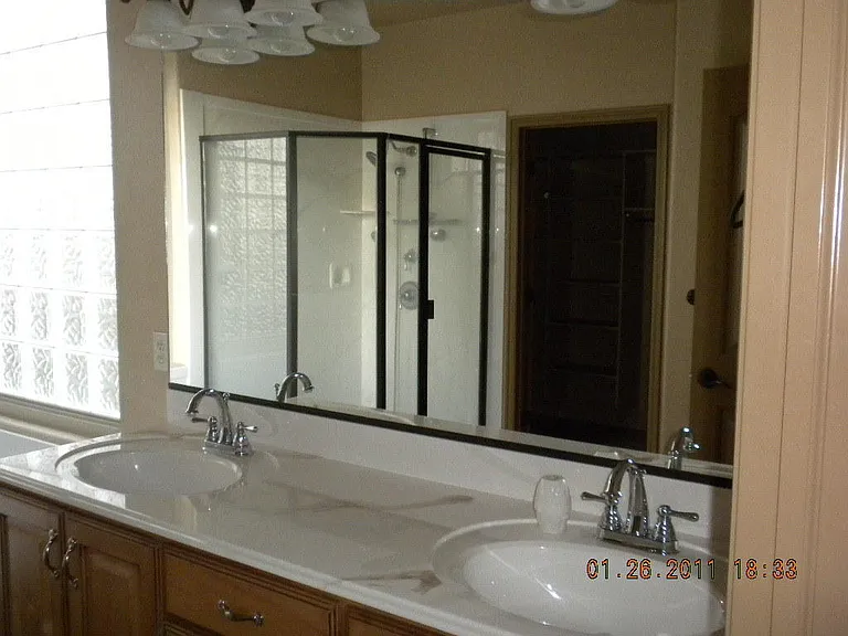 2391 S Canterbury Rd — Photo 4