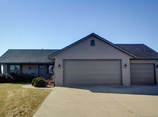 606 E Rime St, Orfordville, WI 53576