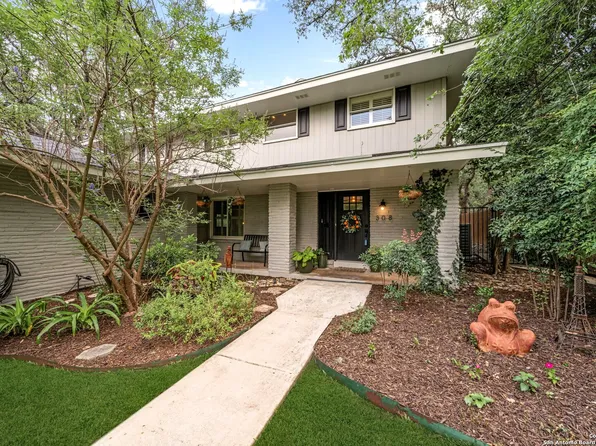 308 Sagecrest, Hollywood Park, TX 78232