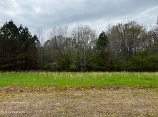 12.79 Country Club Rd, Senatobia, MS 38668
