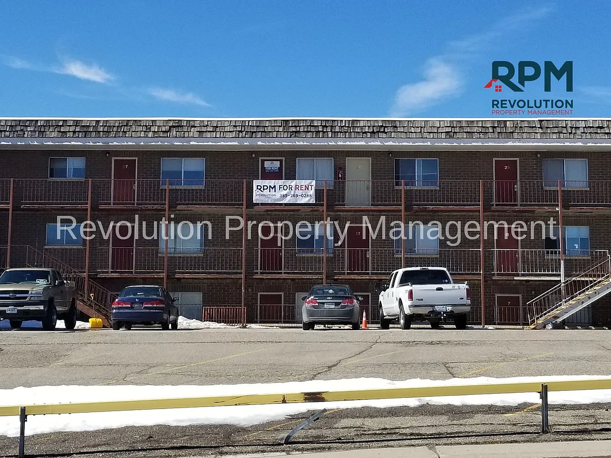 Building Photo - 1337 Canyon Rd