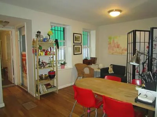 Rented by Immac Realty | media 34