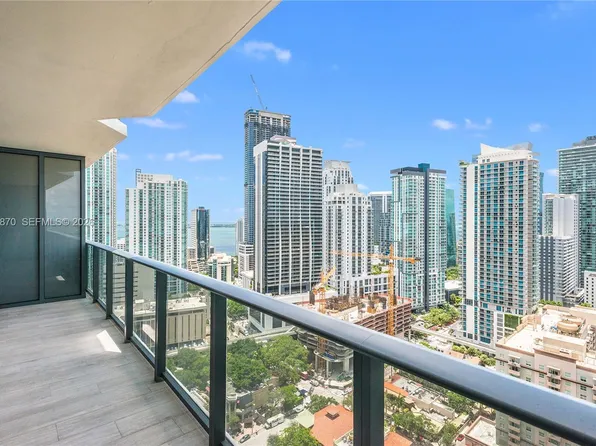 55 SW 9th St, Miami, FL