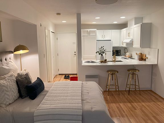 Spacious studio