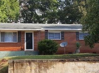 430 Echodale Dr, Charlotte, NC 28217