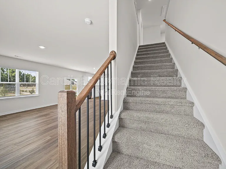 500 Blackpool Ct — Photo 16