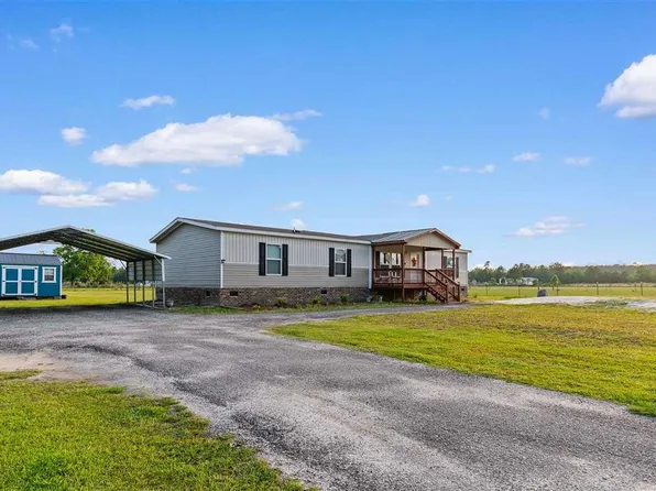 4629 Stagecoach Rd, Effingham, SC 29541
