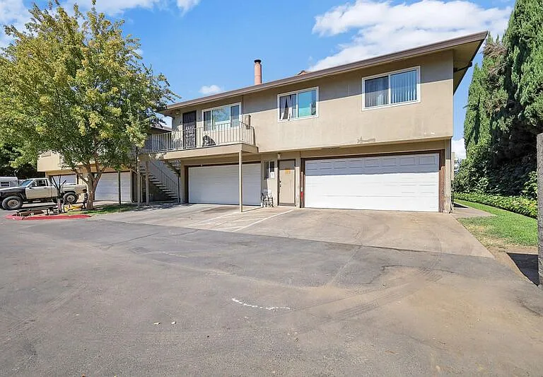 2941 Norcade Cir #2 — Photo 2