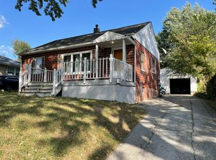 1111 64th St, Windsor Heights, IA 50324