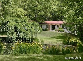 919 Long Branch Rd, Swannanoa, NC 28778