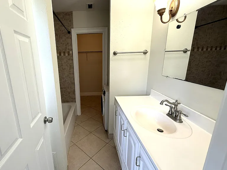 735 Hummingbird Way #202 — Photo 9