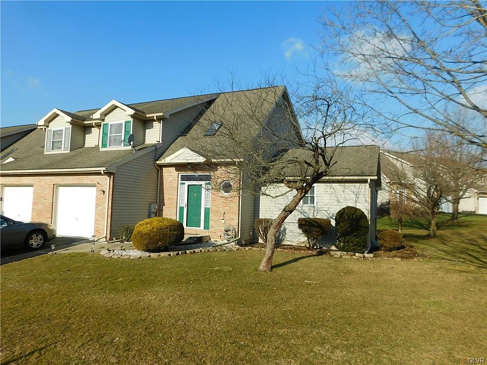 1st image of 111 Stephanie Dr