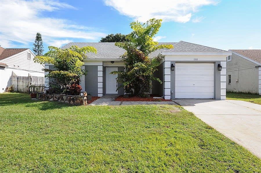 1st image of 12869 Gorda Cir W