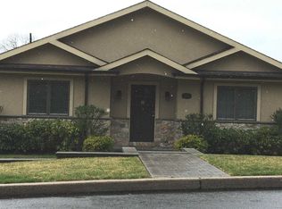 55 Sands Point Rd #B, Port Washington, NY 11050