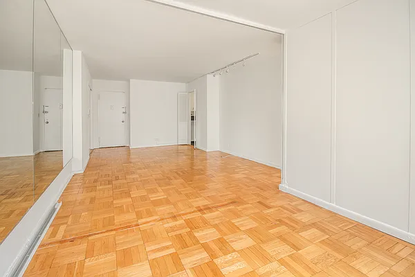 Rented by Compass | media 5