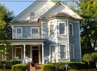 57 W Huckabee St, Mc Rae Helena, GA 31055