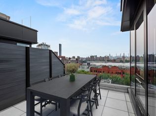 218 Front St #6065, Brooklyn, NY 11201