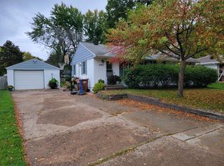 2063 County Road F E, White Bear Lake, MN 55110