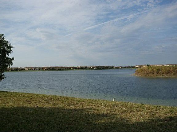 4th image of 22066 SW 89th Ct