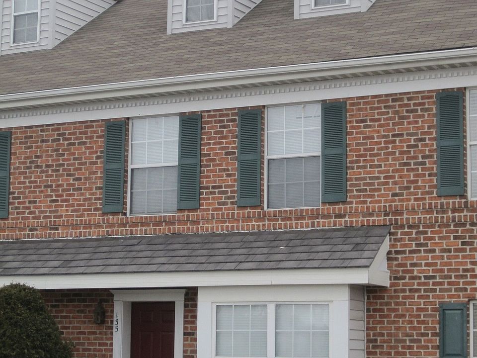 135 Delancy Place