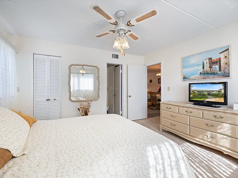 708 Tamiami Trl S #210 — Photo 17
