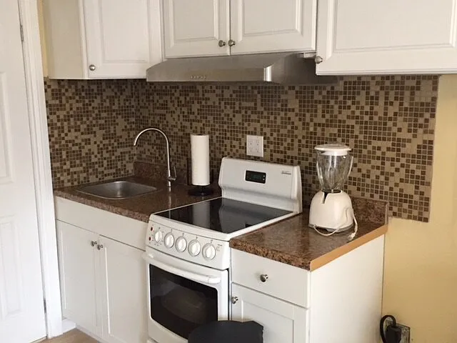 145 145th Dr #1F — Photo 8