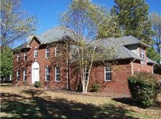 100 Lyon Dr, Portland, TN 37148