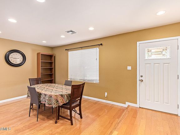 4th image of 3626 W DAHLIA Drive